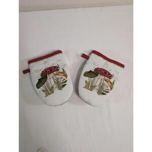 Set of 2 Mushroom and Fern Patterned Oven Mitts with Red Trim
